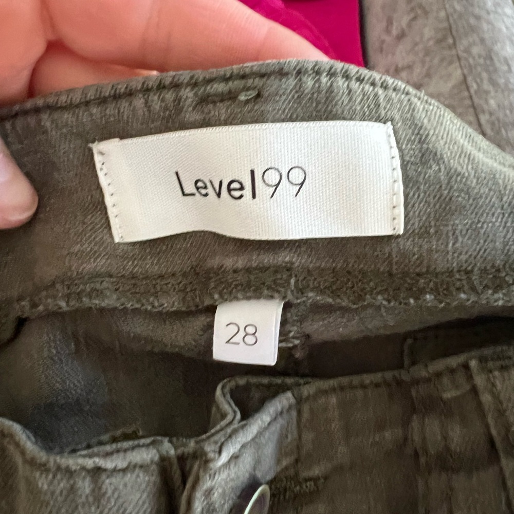 Level 99 joggers size 28
